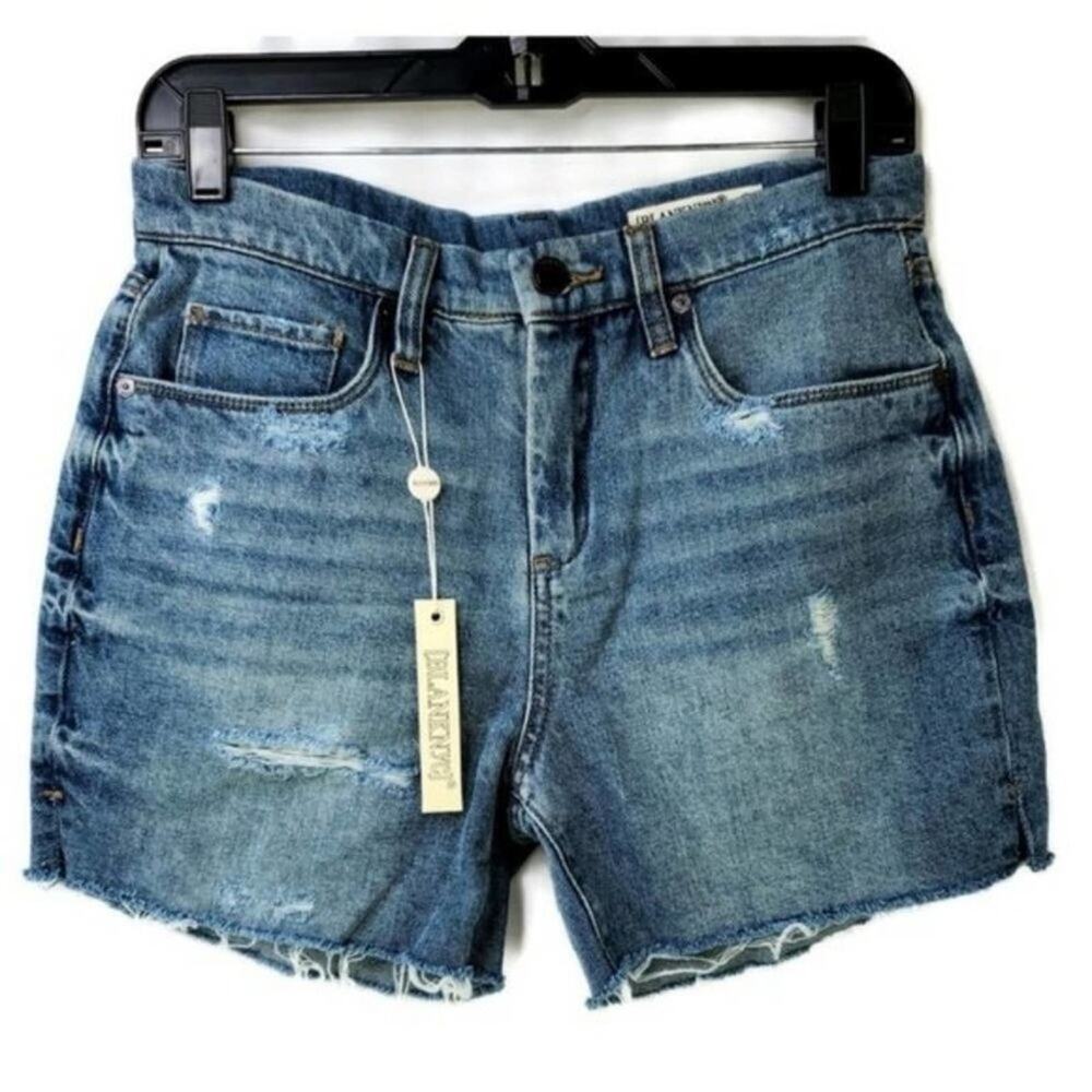 BLANKNYC Women's Bahama Mama Denim Cutoff‎ Shorts Distressed Blue Size 30